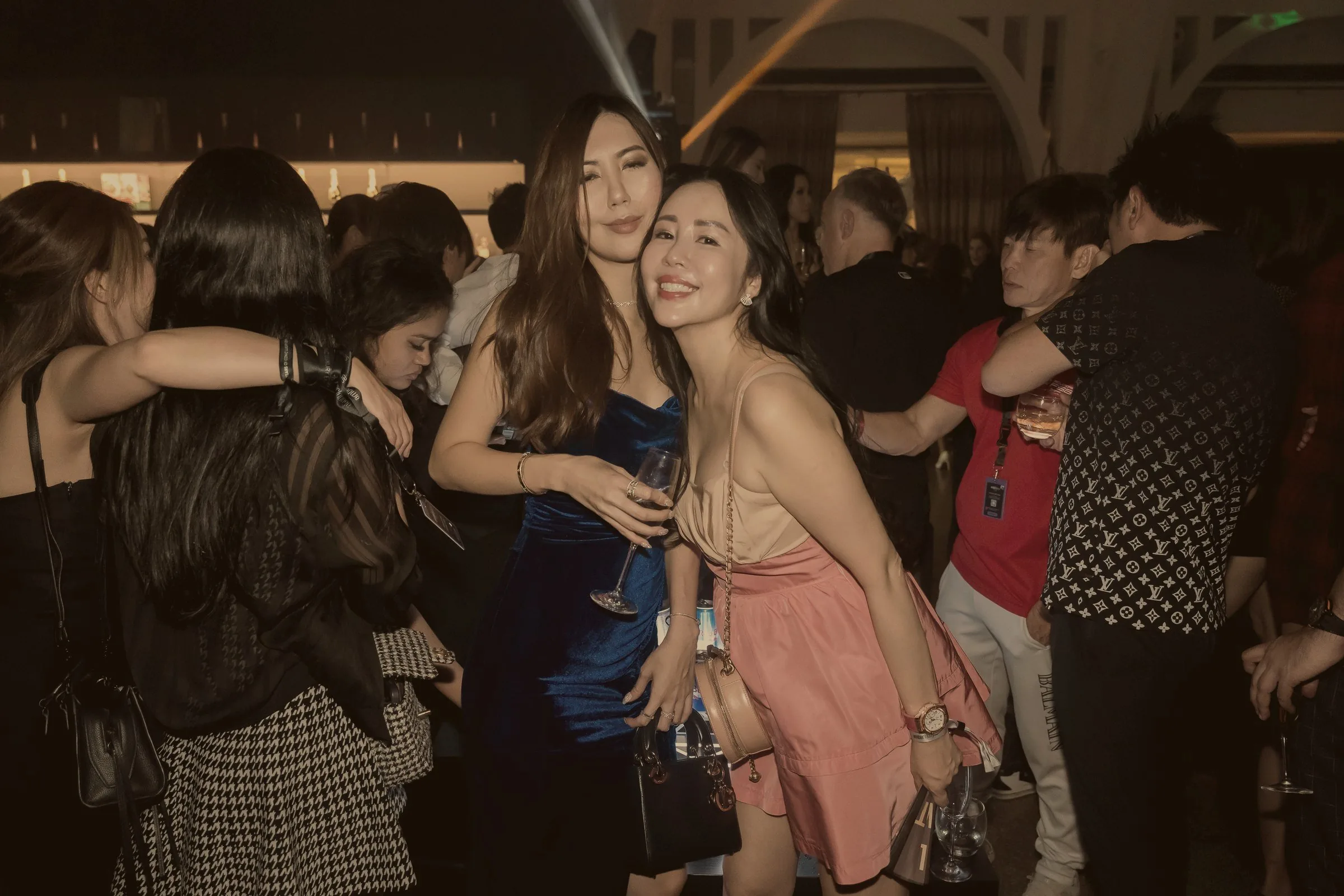 Amber Lounge dancefloor energy Singapore